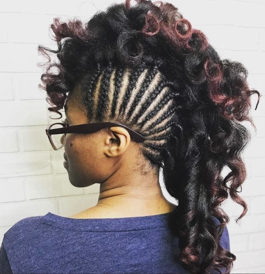 Statement Faux Hawk with knotless braids
