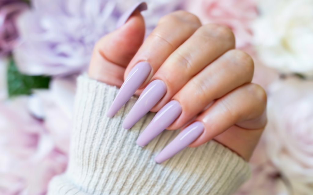 Lavender pastel purple nails