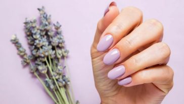 pastel purple nails