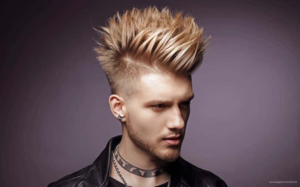 Textured Mohawk hairstyle